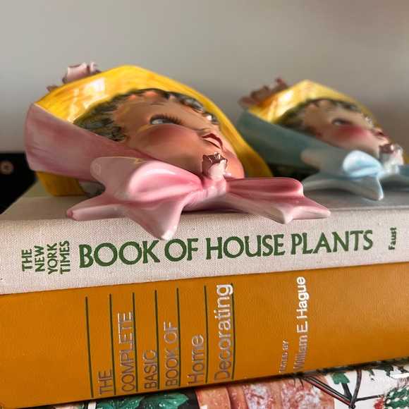 Vintage lefton miss dainty wallpockets - Picture 9 of 14